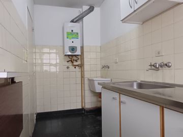 Venta departamento 2 amb. proximo a la Lanusita