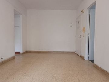Venta departamento 2 amb. proximo a la Lanusita