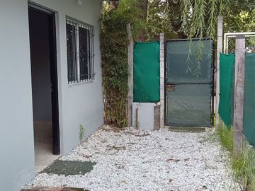 ALQUILO MONOAMBIENTE EN DEL VISO, PILAR