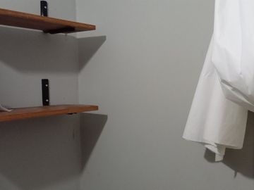 ALQUILO MONOAMBIENTE EN DEL VISO, PILAR