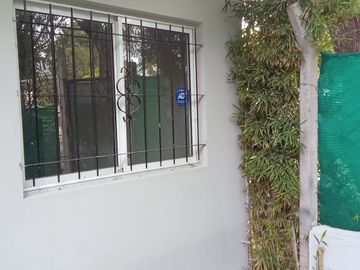 ALQUILO MONOAMBIENTE EN DEL VISO, PILAR