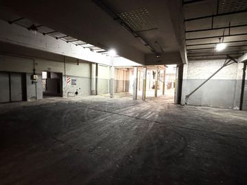 Alquiler Galpón Avellaneda Zona Industrial 3423 M2