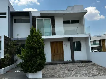 Casa en venta en Valle Imperial, Zapopan, Jalisco