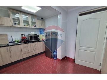 AMPLIA CASA 4D 3B SECTOR AVDA BRASIL