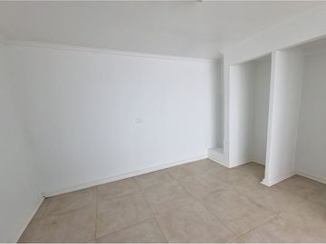AMPLIA CASA 4D 3B SECTOR AVDA BRASIL