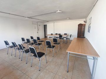 Departamento en Providencia: Espacio y Comodidad