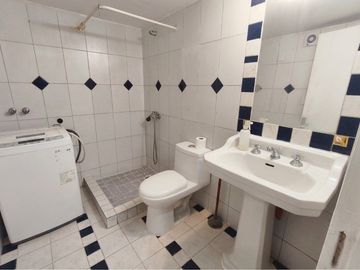 Departamento en Providencia: Espacio y Comodidad