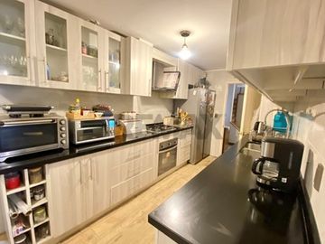 Oportunidad - Casa en Barrio Casa Grande Peñalolén
