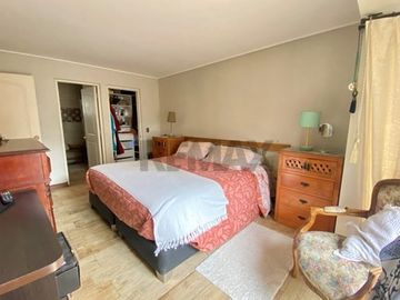 Oportunidad - Casa en Barrio Casa Grande Peñalolén