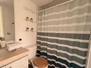 Airbnb 2D1B
