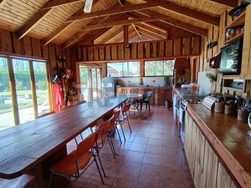 Se vende casa de Campo en Quillón: Tu Oasis Soñado