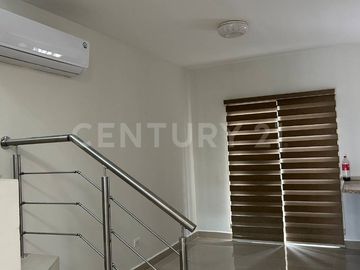 RENTA DE CASA EN COL. NEXXUS CRISTAL EN ESCOBEDO