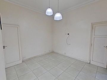 San Cristobal hermoso PH de 5 ambientes + escritorio/oficina + quincho, vivienda o uso profesional