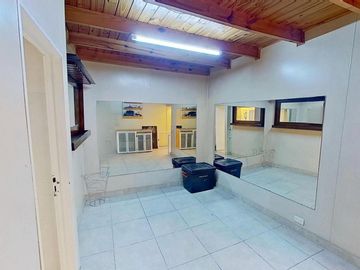 San Cristobal hermoso PH de 5 ambientes + escritorio/oficina + quincho, vivienda o uso profesional