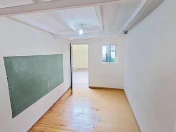 San Cristobal hermoso PH de 5 ambientes + escritorio/oficina + quincho, vivienda o uso profesional