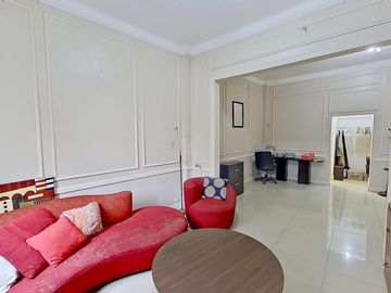 San Cristobal hermoso PH de 5 ambientes + escritorio/oficina + quincho, vivienda o uso profesional