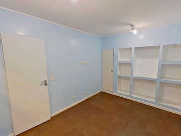 San Cristobal hermoso PH de 5 ambientes + escritorio/oficina + quincho, vivienda o uso profesional