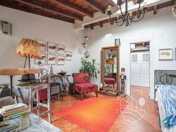 Casa en venta con jardín y alberca, Avándaro