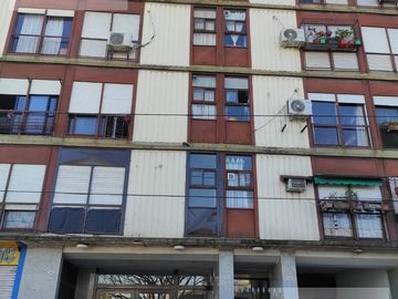 DEPARTAMENTO 2 AMBIENTES SUPERLUMINOSO CON VISTA PANORAMICA DE LA BOCA