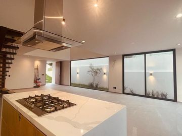 CASA NUEVA EN VENTA CON 3 RECÁMARAS + 1 ESTUDIO