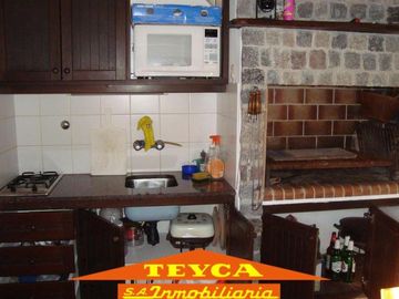 VENTA, CASA DE 4 AMBIENTES, CARILO, PINAMAR
