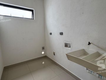 Casa en Renta Arborea Residencial Zona La Reserva Cumbres Garcia