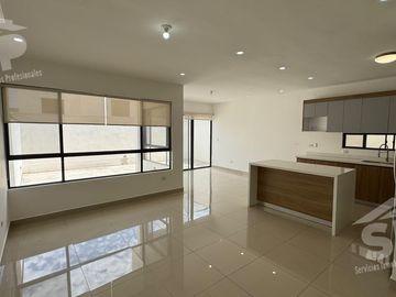 Casa en Renta Arborea Residencial Zona La Reserva Cumbres Garcia
