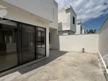 Casa en Renta Arborea Residencial Zona La Reserva Cumbres Garcia