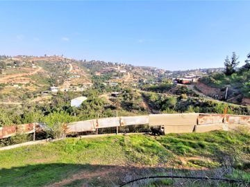 Parcela con casa en venta en Limache, 5.000 m2. - 125 M$