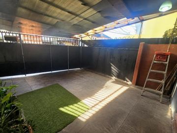 VENTA CASA EN CIUDAD SATÉLITE MAIPÚ  3H 3B 1E