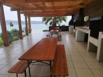 VENTA DE DEPARTAMENTO EN CONDOMINIO PLAYA LA HERRADURA-2HAB