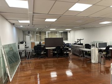 Oficina renta calle Amargura Interlomas 290 m2