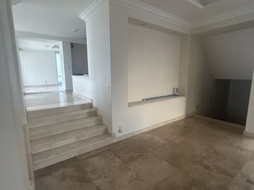 Casa en Renta en Lomas Country Club