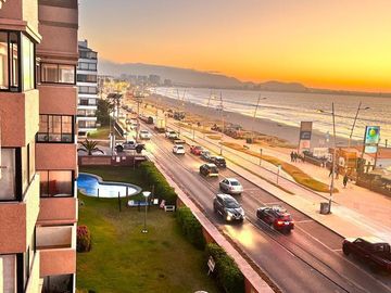 SE VENDE DEPARTAMENTO FRONTAL EN AVENIDA DEL MAR 2HAB 2BA
