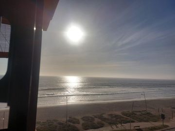 SE VENDE DEPARTAMENTO FRONTAL EN AVENIDA DEL MAR 2HAB 2BA