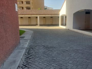 SE VENDE DEPARTAMENTO FRONTAL EN AVENIDA DEL MAR 2HAB 2BA