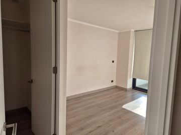 EXCLUSIVO DEPTO EN LAS CONDES 2D/2B/1E