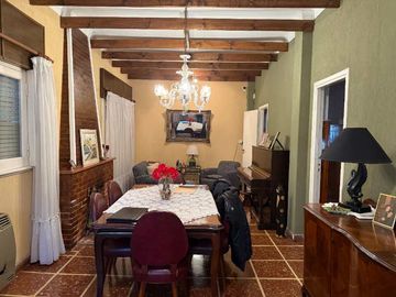 Casa para 2 Familias en venta en Wilde Centro