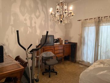 Casa para 2 Familias en venta en Wilde Centro