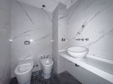 DEPARTAMENTO 4 AMBIENTES VENTA FLORES COCHERA