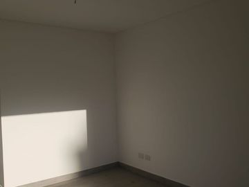 DEPARTAMENTO 4 AMBIENTES VENTA FLORES COCHERA