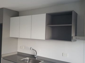 DEPARTAMENTO 4 AMBIENTES VENTA FLORES COCHERA