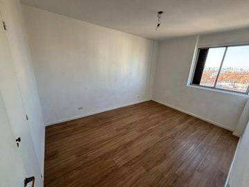 VENTA DEPARTAMENTO 4 AMBIENTES C/ COCHERA PATERNAL