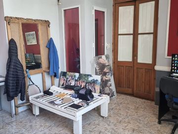 VENTA CASA Y 2 DEPARTAMENTOS PLENO CENTRO TANDIL