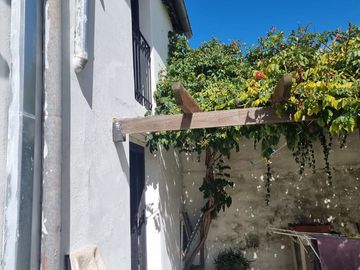 VENTA CASA Y 2 DEPARTAMENTOS PLENO CENTRO TANDIL