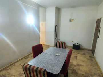 VENTA DEPARTAMENTO 2 Ambientes FLORES