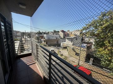 Departamento 2 Ambientes Terraza propia San Justo