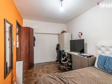 VENTA CASA BARRACAS C/PATIO Y TERRAZA 5 AMBIENTES