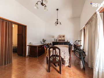 VENTA CASA BARRACAS C/PATIO Y TERRAZA 5 AMBIENTES
