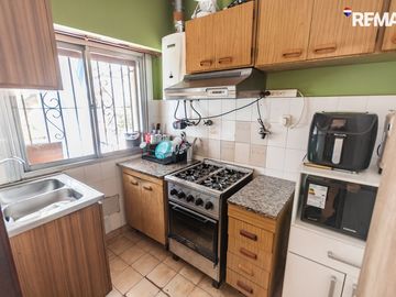 VENTA CASA BARRACAS C/PATIO Y TERRAZA 5 AMBIENTES